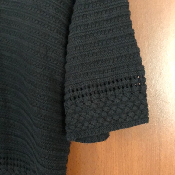 GAP 3/4 Sleeve Crotchet Sweater Top - Picture 2 of 6